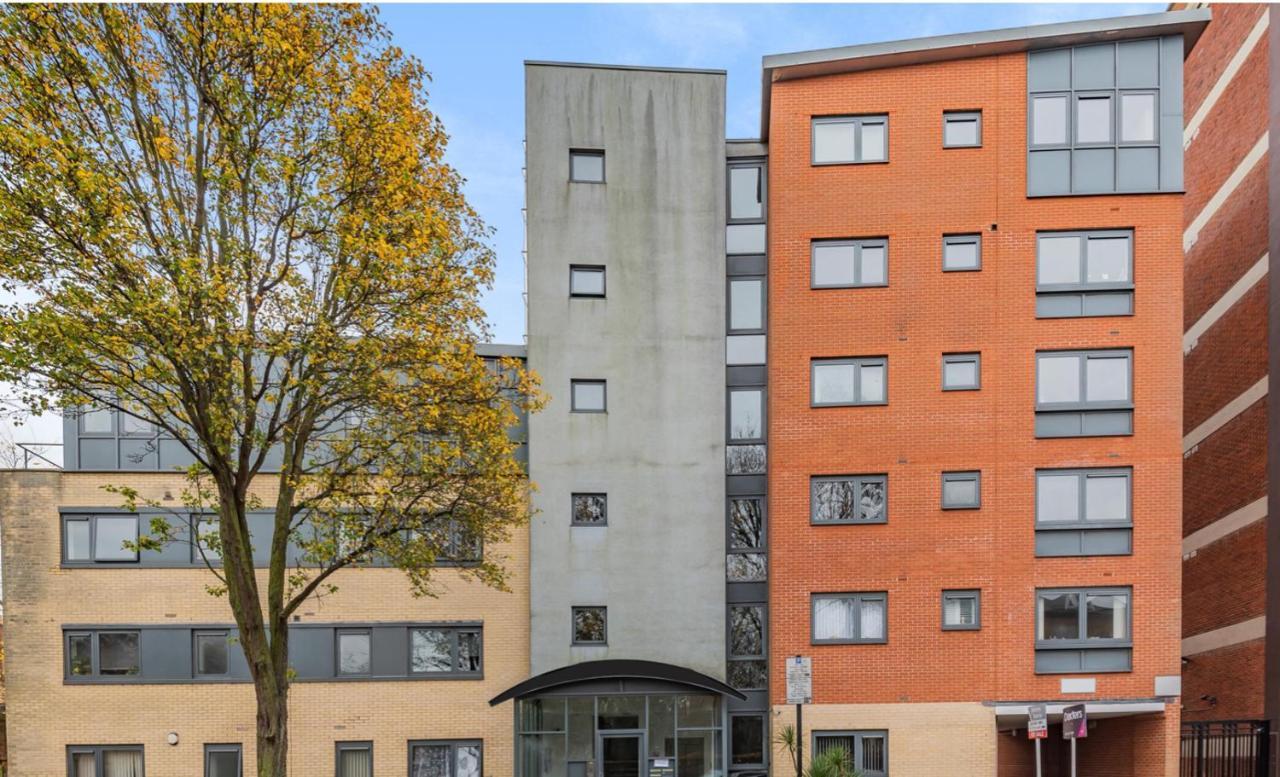 Spacious, Bright And Modern Flat In Holloway London Exterior photo