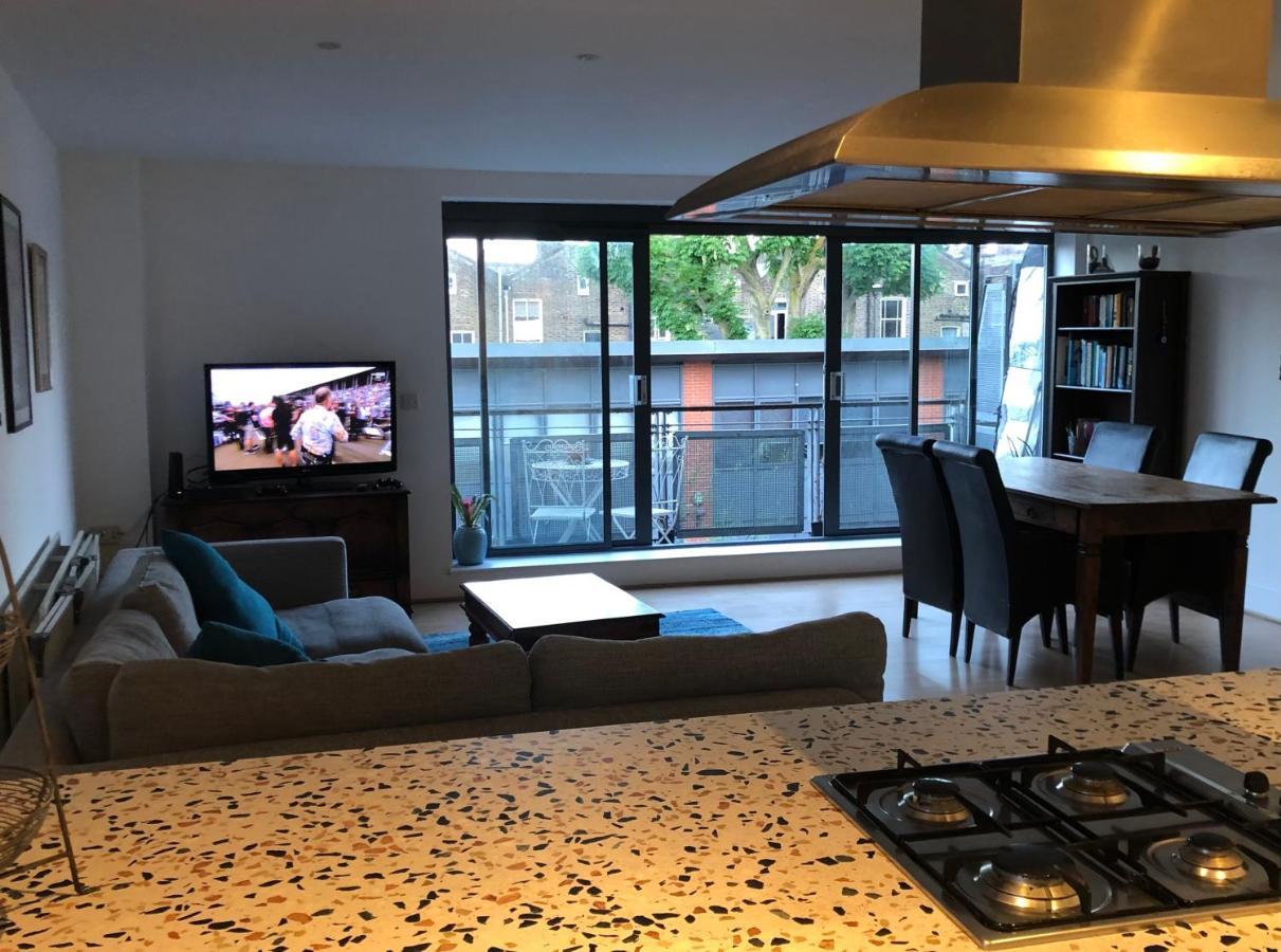 Spacious, Bright And Modern Flat In Holloway London Exterior photo